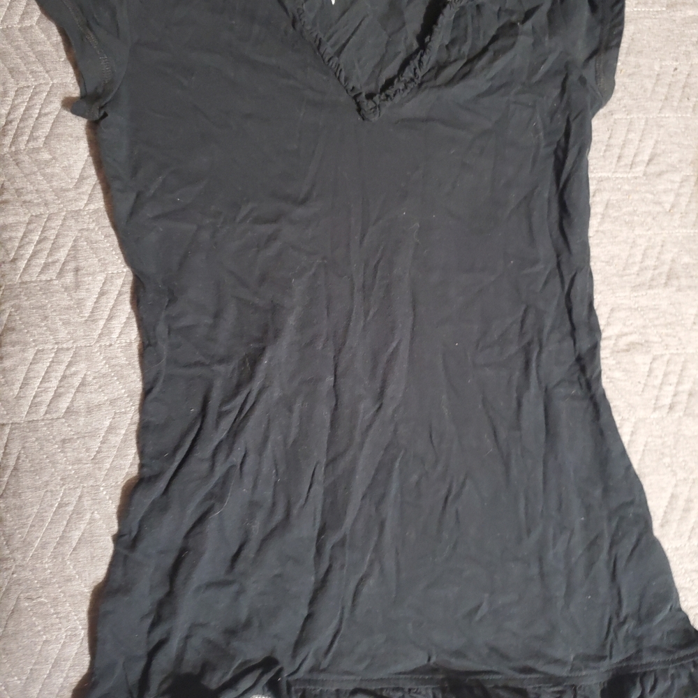 SO Fitted Short Sleeve T V Neck